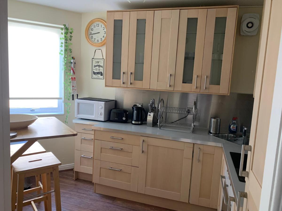 1 Bedroom Central Flat With Parking Space Edimburgo Exterior foto