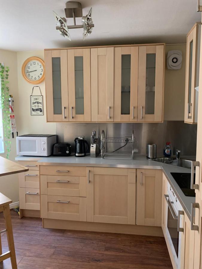1 Bedroom Central Flat With Parking Space Edimburgo Exterior foto