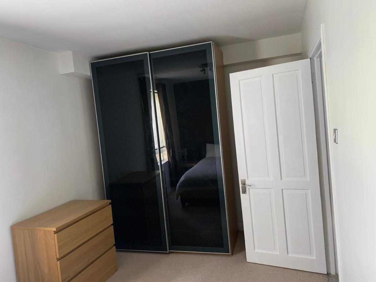 1 Bedroom Central Flat With Parking Space Edimburgo Exterior foto